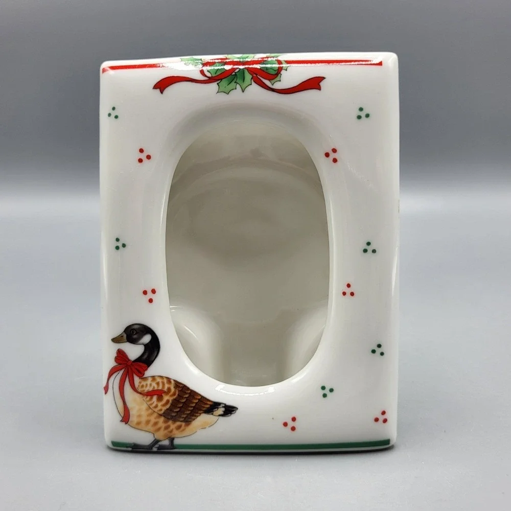 Holiday Ceramic Picture Frame Small Christmas Goose Holly White 4x3
